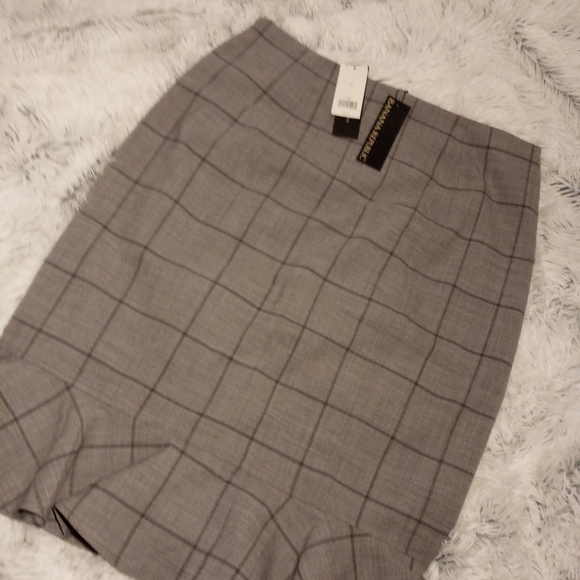 Banana Republic Skirt - Picture 7 of 10